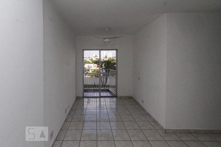 Sala de apartamento para alugar com 2 quartos, 56m² em Vila Bertioga, São Paulo