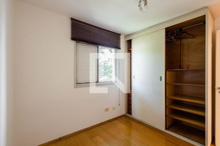 Quarto 1 de apartamento para alugar com 2 quartos, 68m² em Pinheiros, São Paulo