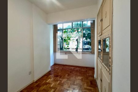 Quarto 1 de apartamento à venda com 2 quartos, 80m² em Copacabana, Rio de Janeiro