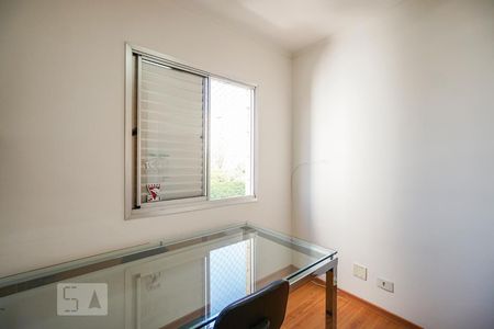 Quarto 01 de apartamento para alugar com 3 quartos, 69m² em Vila Azevedo, São Paulo