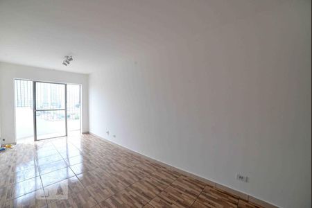 Sala de apartamento para alugar com 3 quartos, 65m² em Vila Firmiano Pinto, São Paulo