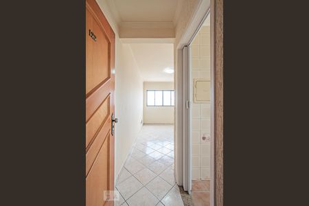 Hall de Entrada de apartamento para alugar com 2 quartos, 60m² em Jardim Aeroporto, São Paulo