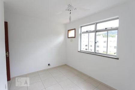 Quarto1 de apartamento para alugar com 2 quartos, 87m² em Jacarepaguá, Rio de Janeiro