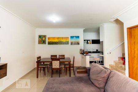 Sala de casa de condomínio para alugar com 3 quartos, 122m² em Vila Nova Mazzei, São Paulo