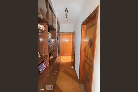 Corredor de apartamento à venda com 3 quartos, 160m² em Santana, São Paulo