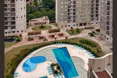 Vista de apartamento para alugar com 3 quartos, 65m² em Umuarama, Osasco