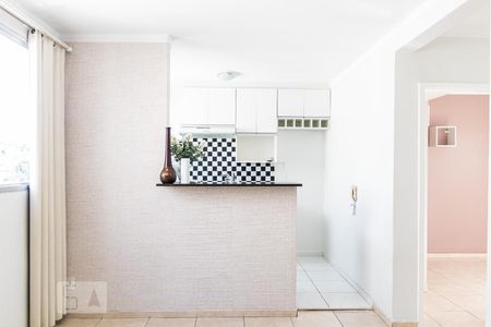 Sala de apartamento à venda com 2 quartos, 45m² em Itatiaia, Belo Horizonte