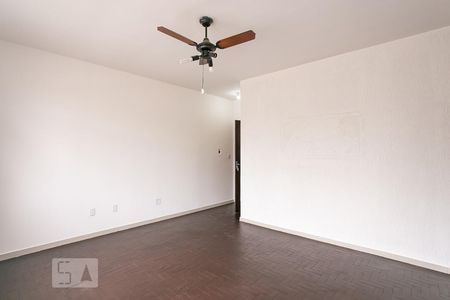 Sala/Quarto de kitnet/studio para alugar com 1 quarto, 35m² em Santana, Porto Alegre