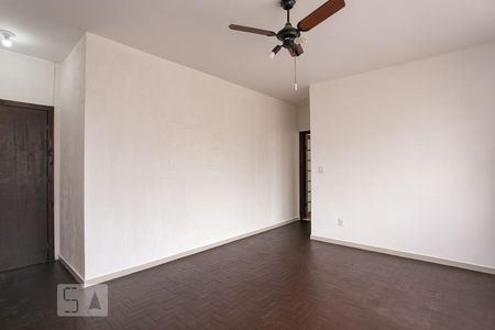 Sala/Quarto de kitnet/studio para alugar com 1 quarto, 35m² em Santana, Porto Alegre