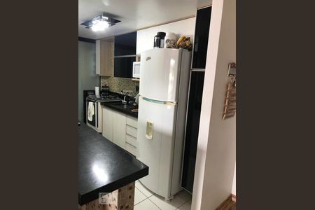 Cozinha  de apartamento à venda com 2 quartos, 70m² em Centro, Niterói