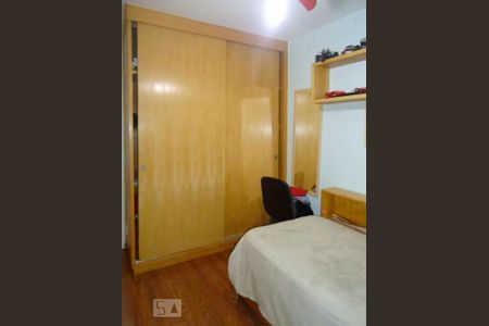 Quarto de casa de condomínio para alugar com 3 quartos, 310m² em Vila São Silvestre, São Paulo
