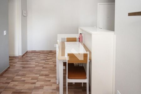 Sala de apartamento para alugar com 1 quarto, 35m² em Quinta da Paineira, São Paulo