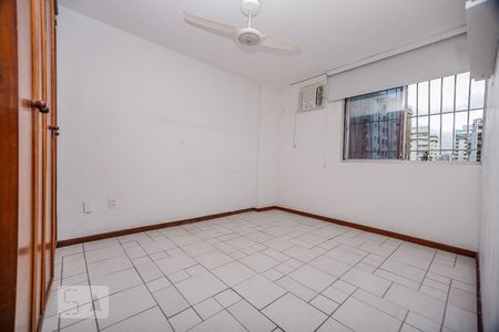 Quarto 2 de apartamento à venda com 2 quartos, 66m² em Icaraí, Niterói