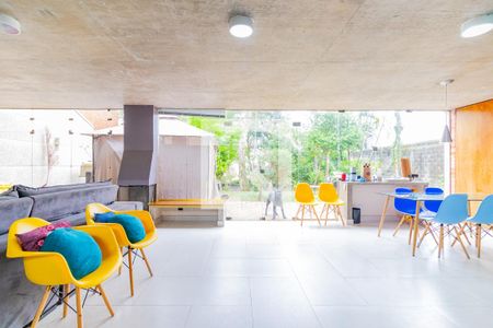 Sala de casa para alugar com 4 quartos, 298m² em Socorro, São Paulo