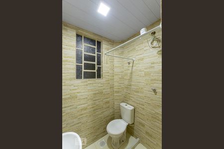 Banheiro Social de kitnet/studio para alugar com 1 quarto, 23m² em Centro, Niterói
