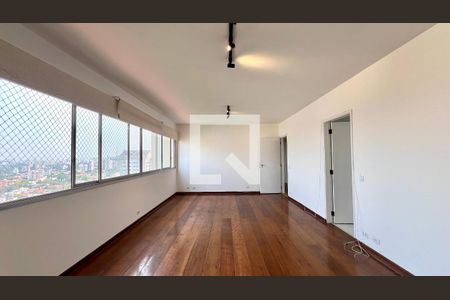 Apartamento para alugar com 126m², 4 quartos e 2 vagasSala