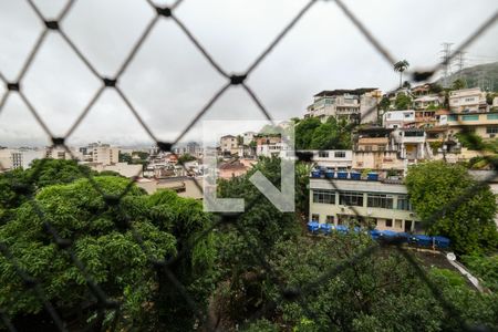 Vista da Sala de apartamento à venda com 2 quartos, 60m² em Grajaú, Rio de Janeiro