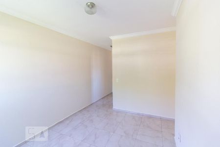 Sala de apartamento para alugar com 3 quartos, 50m² em Uberaba, Curitiba