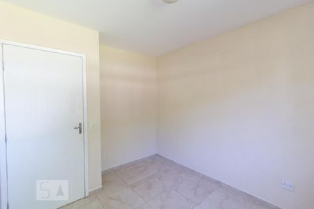 Quarto 2 de apartamento para alugar com 3 quartos, 50m² em Uberaba, Curitiba