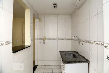 Cozinha de apartamento à venda com 2 quartos, 44m² em Parque Esmeralda, São Paulo