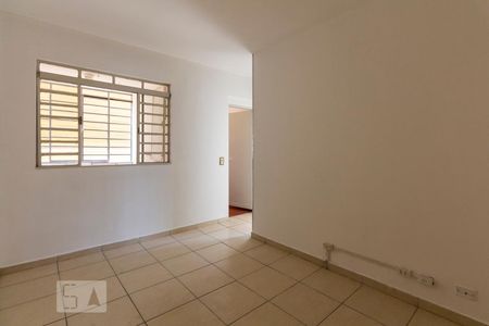 Sala de apartamento para alugar com 2 quartos, 50m² em Vila Guarani (z Sul), São Paulo