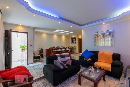 1o. Andar - Sala de casa à venda com 3 quartos, 295m² em Cambuci, São Paulo