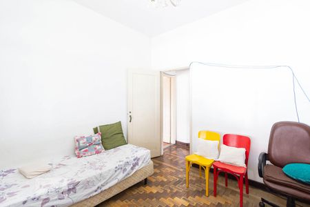 Quarto de casa à venda com 4 quartos, 300m² em Vila Pereira Barreto, São Paulo