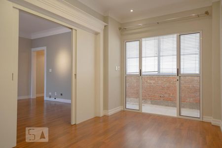 Sala de apartamento à venda com 2 quartos, 125m² em Bela Vista, São Paulo