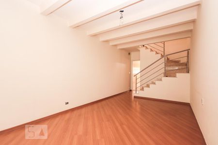 Sala de casa à venda com 2 quartos, 120m² em Jardim Santa Maria, São Paulo