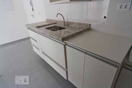 Cozinha e Área de Serviço de kitnet/studio para alugar com 1 quarto, 28m² em Santana, São Paulo