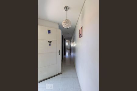 Corredor de casa à venda com 5 quartos, 275m² em Vila Cruz das Almas, São Paulo