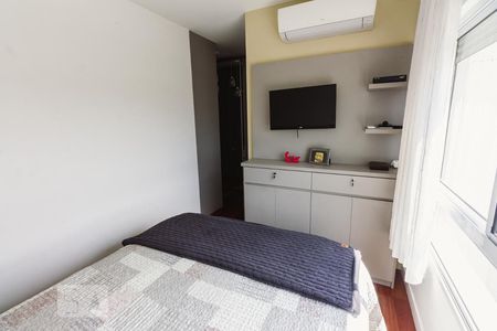 Quarto 01 de apartamento para alugar com 3 quartos, 134m² em Vila Anastácio, São Paulo