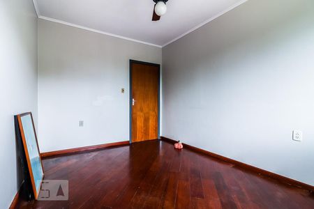 Quarto 1 de apartamento para alugar com 3 quartos, 94m² em Medianeira, Porto Alegre