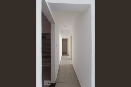 Corredor de apartamento para alugar com 2 quartos, 100m² em Jardim Brasília (zona Norte), São Paulo