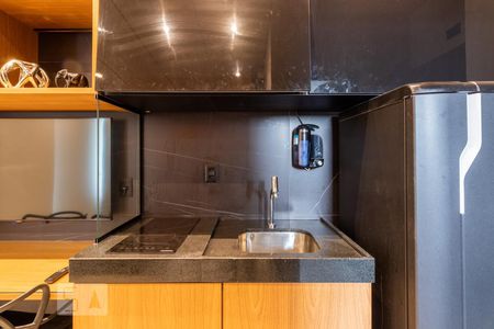 Cozinha de kitnet/studio para alugar com 1 quarto, 29m² em Vila Olímpia, São Paulo