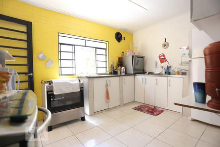 Cozinha de casa à venda com 3 quartos, 180m² em Jardim Peri Peri, São Paulo