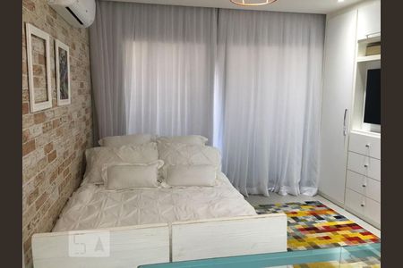 Studio à venda com 35m², 1 quarto e 2 vagasSala/Quarto