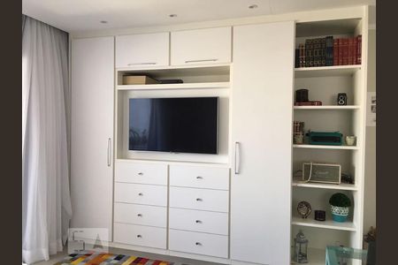 Sala/Quarto de kitnet/studio à venda com 1 quarto, 35m² em Aclimação, São Paulo