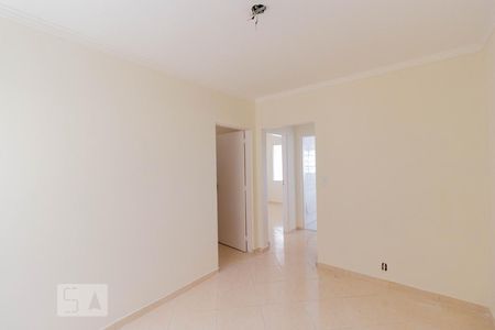 Sala de apartamento para alugar com 2 quartos, 54m² em Sumarezinho, São Paulo