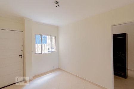 Sala de apartamento para alugar com 2 quartos, 54m² em Sumarezinho, São Paulo