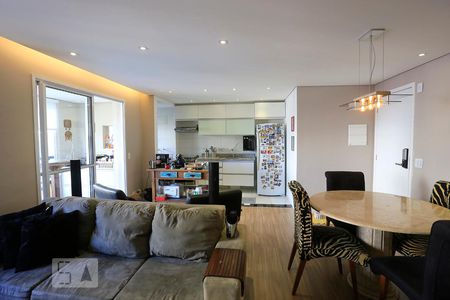 Apartamento para alugar com 2 quartos, 65m² em Vila Suzana, São Paulo