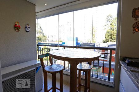 Apartamento para alugar com 2 quartos, 65m² em Vila Suzana, São Paulo