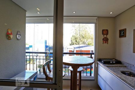 Apartamento para alugar com 2 quartos, 65m² em Vila Suzana, São Paulo