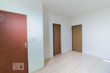 Quarto 1 de casa para alugar com 2 quartos, 80m² em Jardim Sapopemba, São Paulo