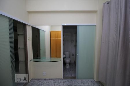 Quarto 1 de apartamento para alugar com 1 quarto, 28m² em Glória, Rio de Janeiro