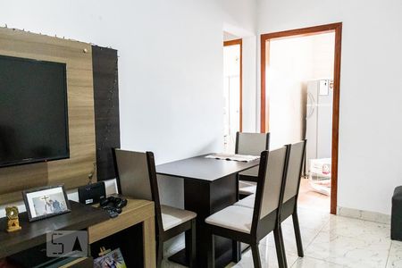 Sala de apartamento à venda com 2 quartos, 48m² em Castelo, Belo Horizonte