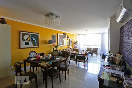 Sala de apartamento para alugar com 4 quartos, 265m² em Paraíso do Morumbi, São Paulo