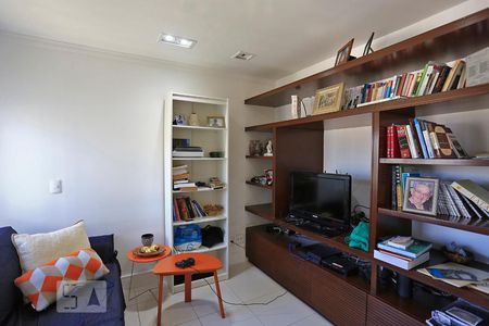 Sala de TV de apartamento para alugar com 4 quartos, 265m² em Paraíso do Morumbi, São Paulo