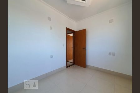 Quarto 1 de apartamento para alugar com 2 quartos, 55m² em Jardim Santa Cruz (sacomã), São Paulo