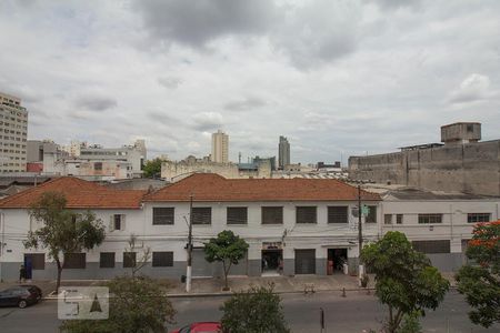 Sala - Vista janela da sala de apartamento para alugar com 2 quartos, 40m² em Bom Retiro, São Paulo